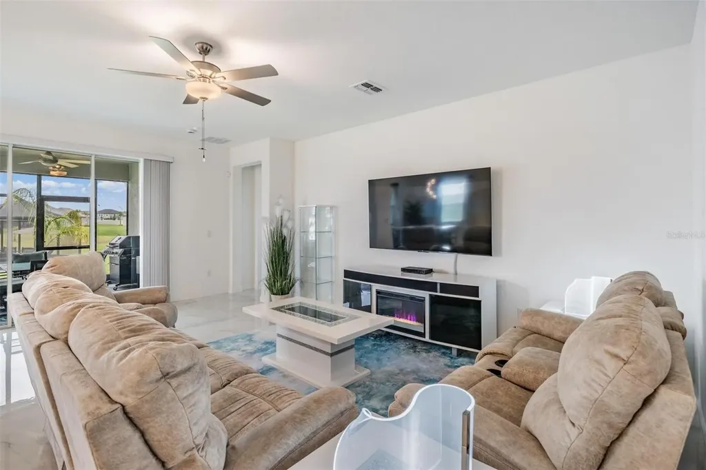 10381 Tupper Cay Drive San Antonio FL 33576