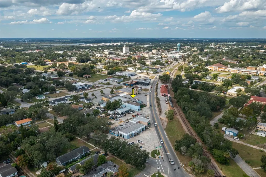 322 S Scenic Highway Lake Wales FL 33853