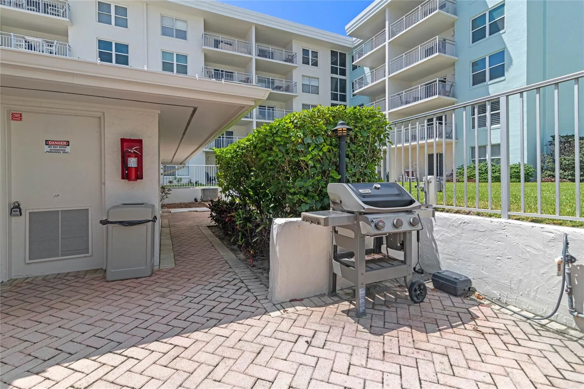 4153 S Atlantic Avenue New Smyrna Beach FL 32169
