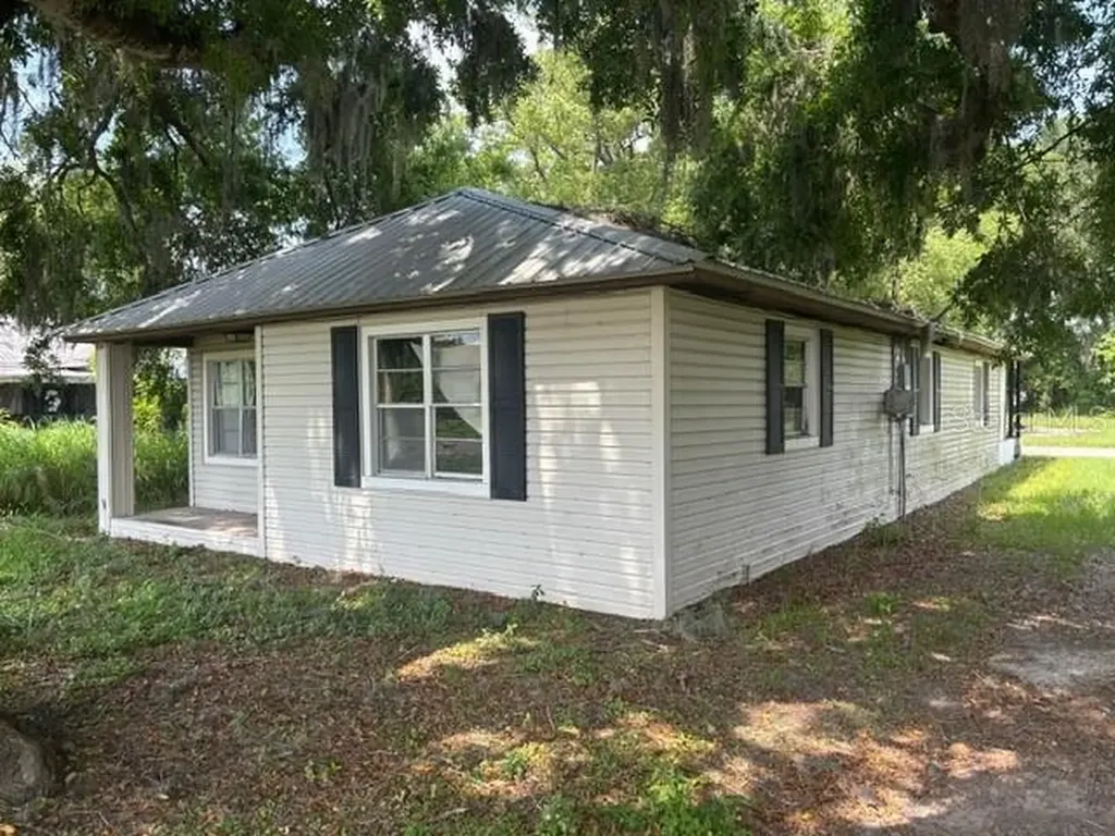 408 S Orange Avenue Fort Meade FL 33841