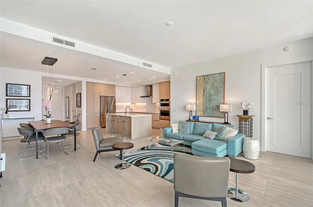 301 Quay Commons Sarasota FL 34236