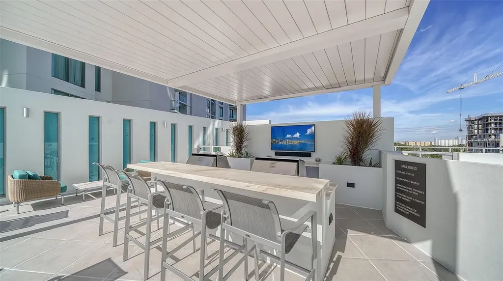 301 Quay Commons Sarasota FL 34236