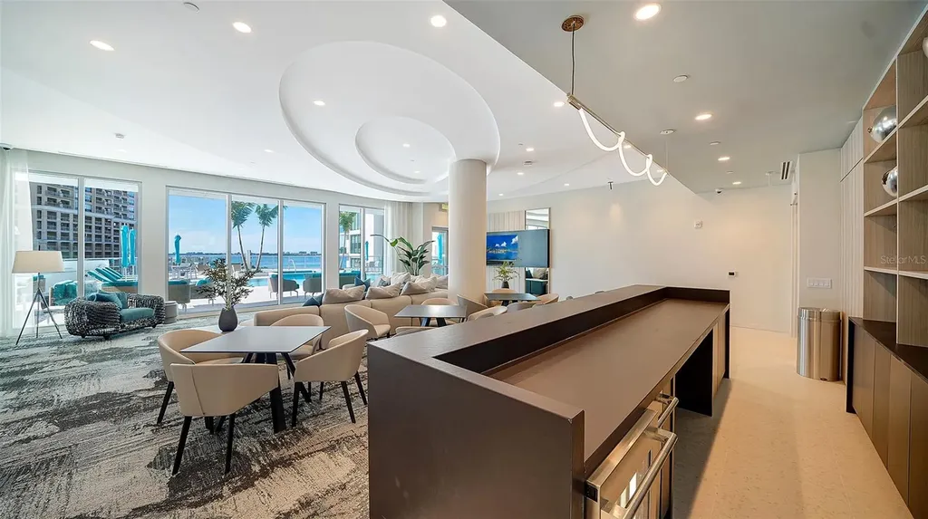 301 Quay Commons Sarasota FL 34236