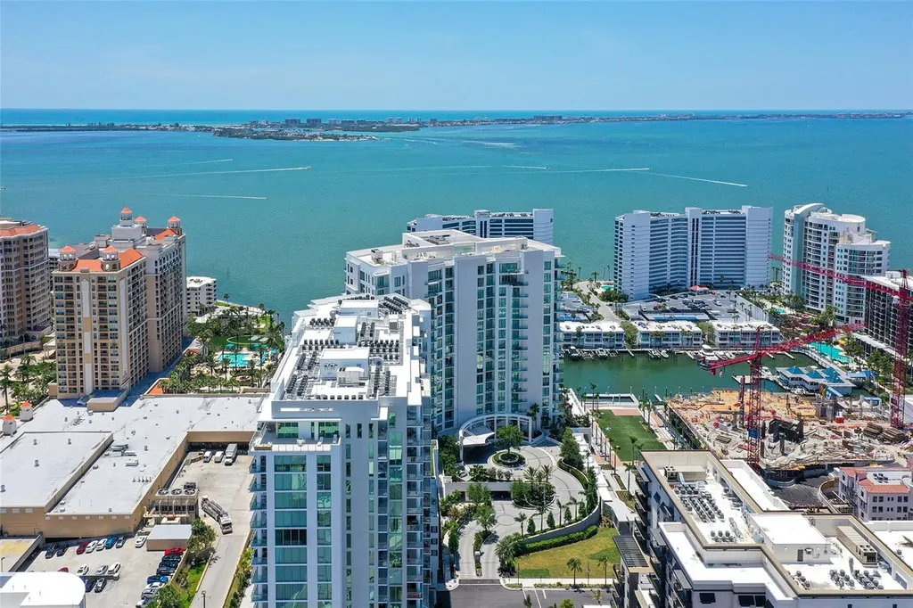 301 Quay Commons Sarasota FL 34236