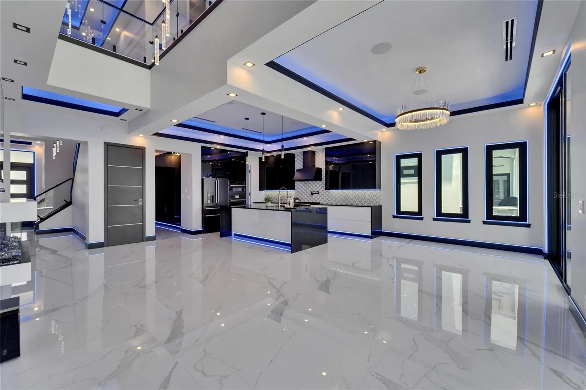 6530 Simone Shores Circle Apollo Beach FL 33572