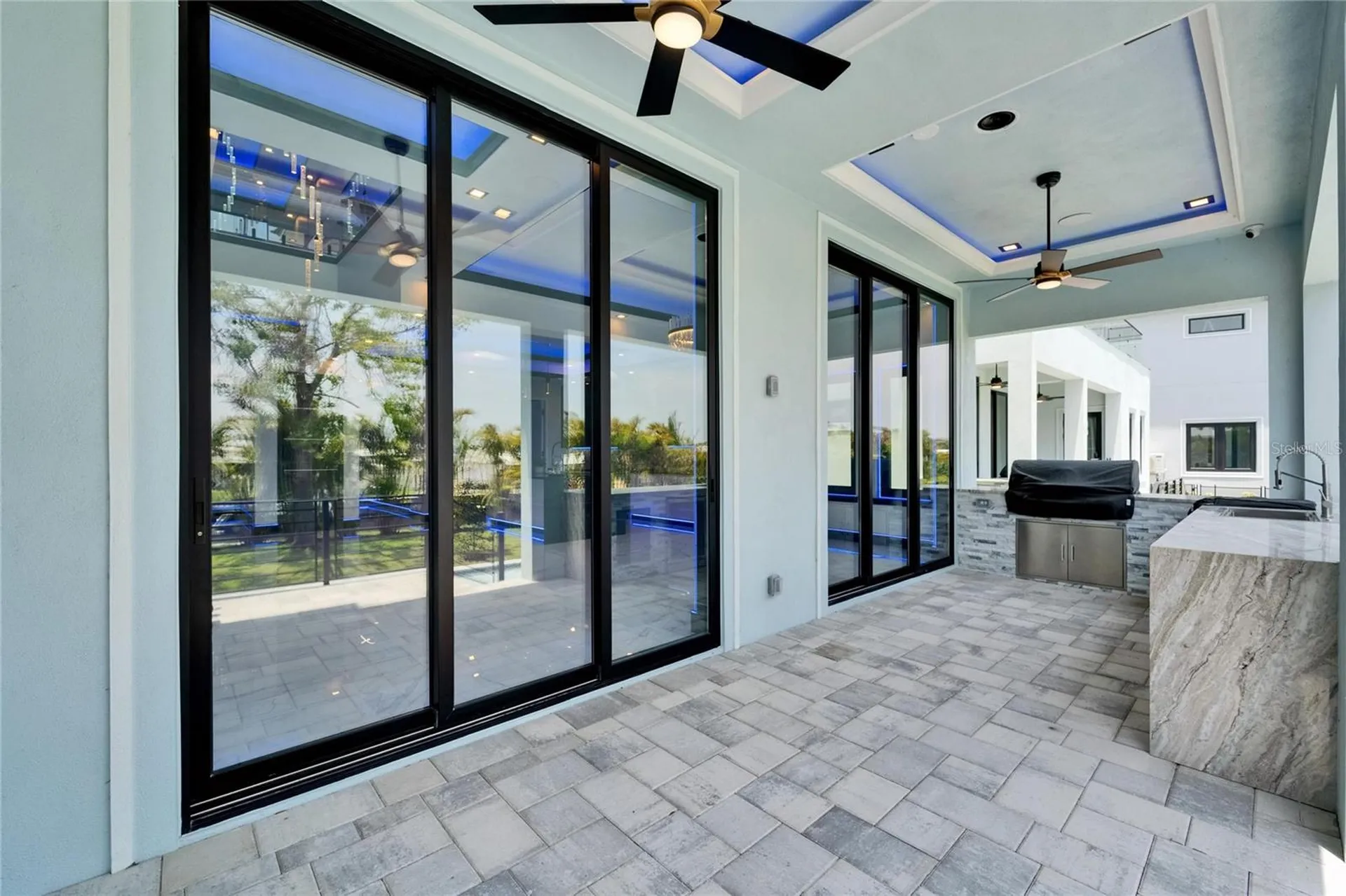 6530 Simone Shores Circle Apollo Beach FL 33572