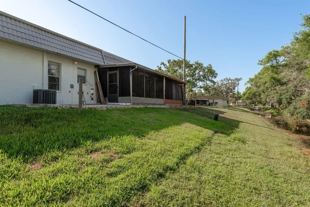 4039 La Pasida Lane New Port Richey FL 34655