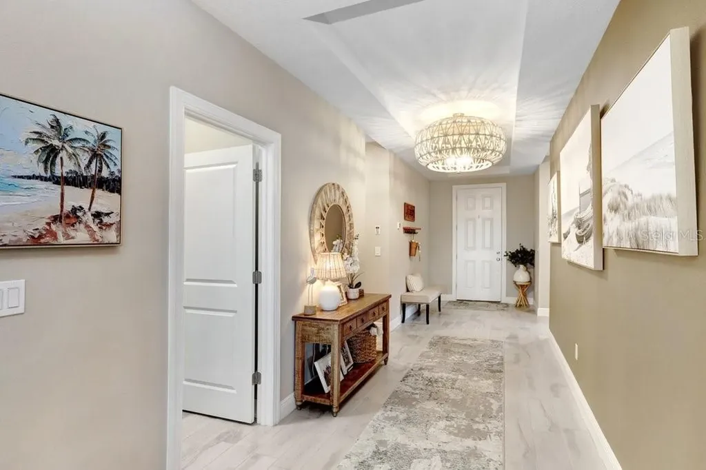 6097 Golden Nettle Drive Apollo Beach FL 33572