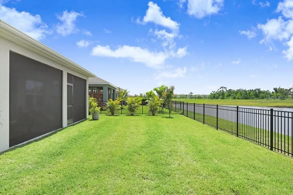 6097 Golden Nettle Drive Apollo Beach FL 33572