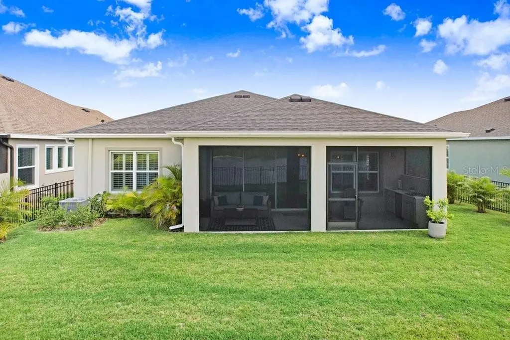 6097 Golden Nettle Drive Apollo Beach FL 33572