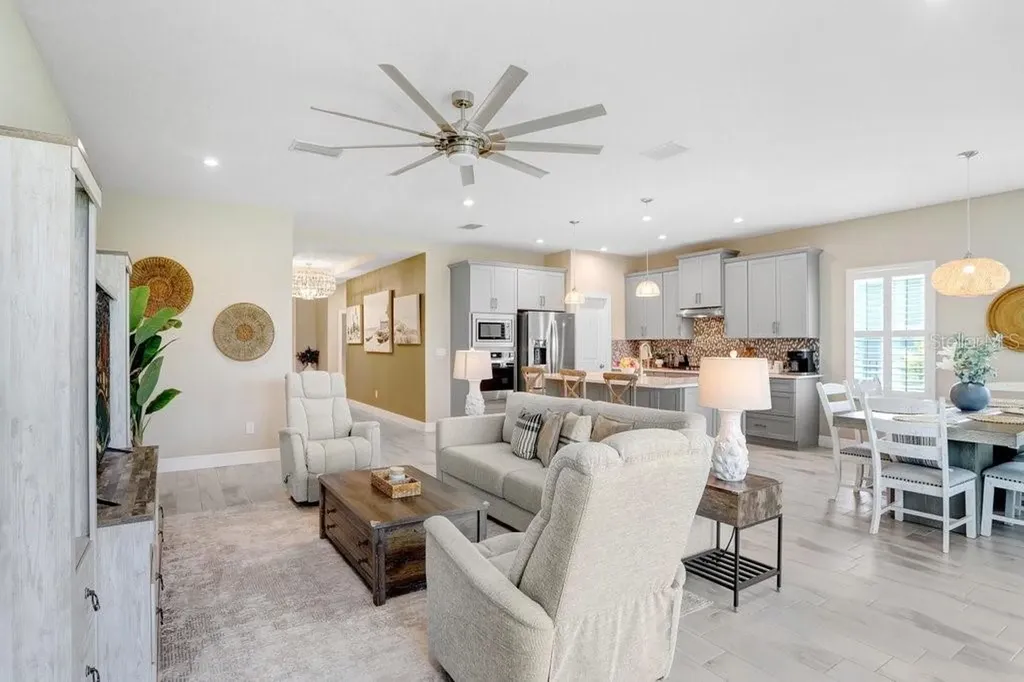 6097 Golden Nettle Drive Apollo Beach FL 33572