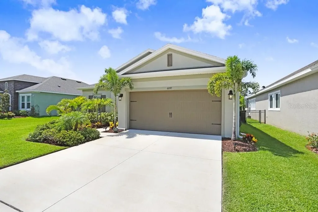 6097 Golden Nettle Drive Apollo Beach FL 33572