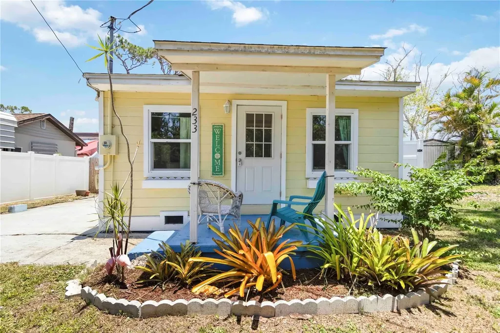 233 N New York Avenue Englewood FL 34223