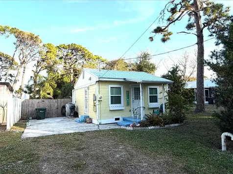 233 N New York Avenue Englewood FL 34223