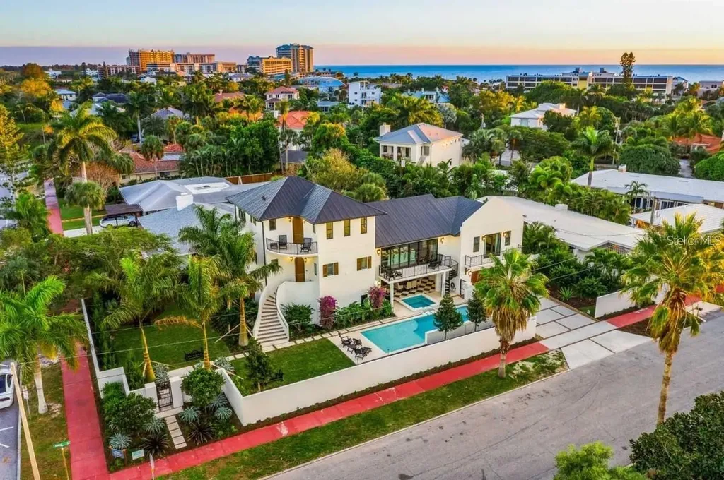 340 Jackson Drive Sarasota FL 34236