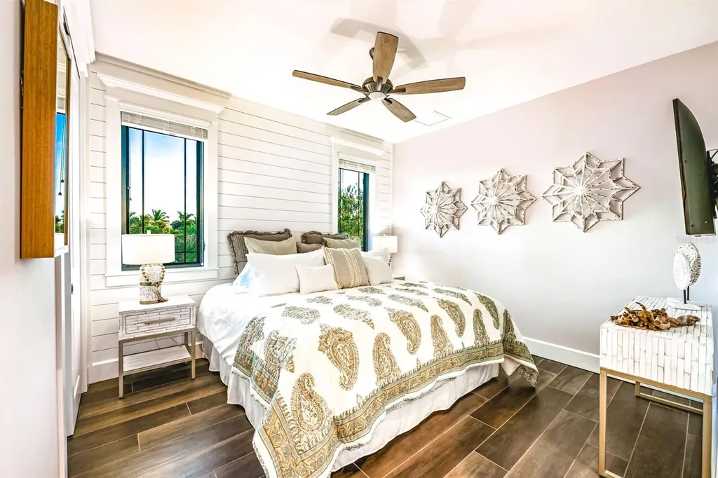 340 Jackson Drive Sarasota FL 34236