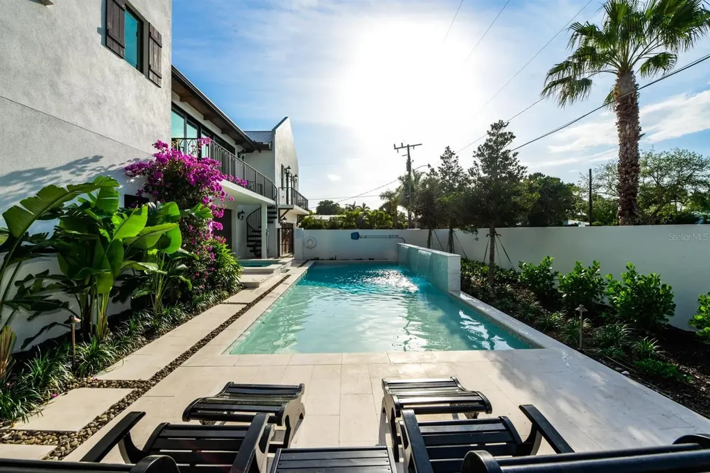340 Jackson Drive Sarasota FL 34236
