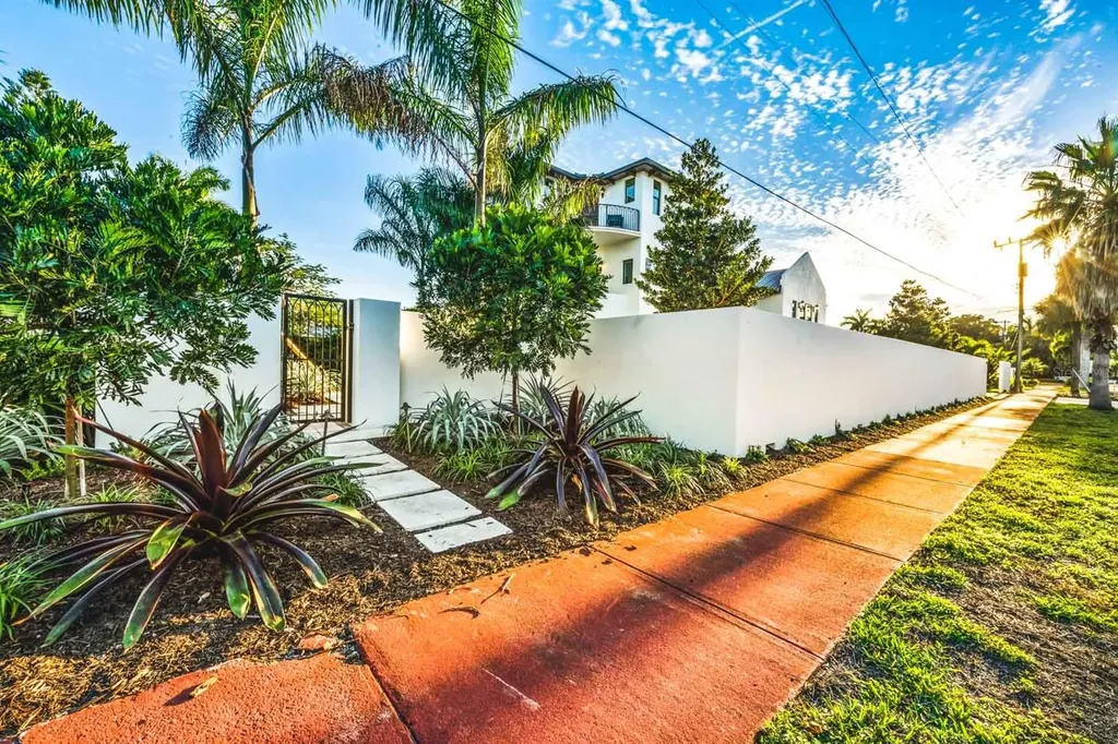340 Jackson Drive Sarasota FL 34236