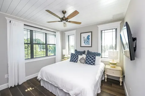 340 Jackson Drive Sarasota FL 34236