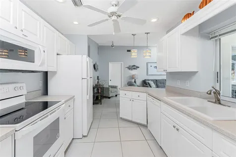 7048 Inland Street Englewood FL 34224