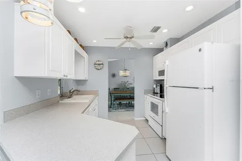 7048 Inland Street Englewood FL 34224