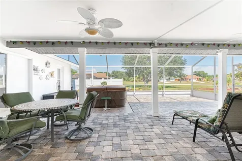 7048 Inland Street Englewood FL 34224