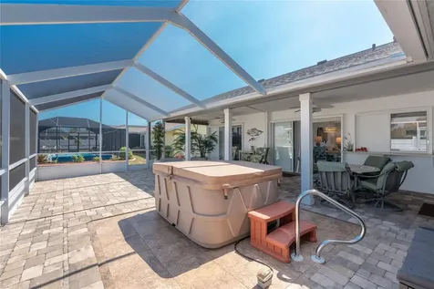 7048 Inland Street Englewood FL 34224
