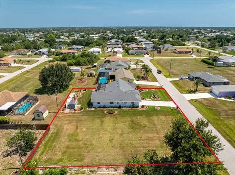 7048 Inland Street Englewood FL 34224