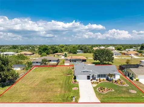 7048 Inland Street Englewood FL 34224