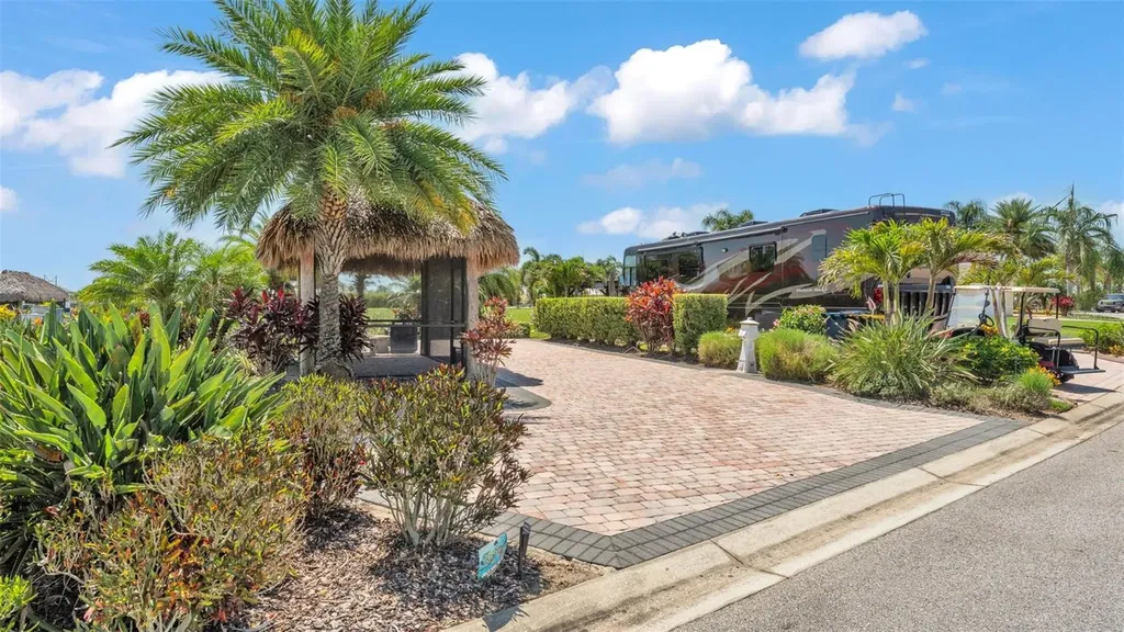 2864 Wood Duck Drive Polk City FL 33868