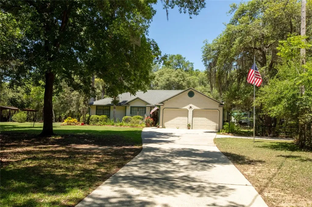 163 Swisher Lakes Trail Melrose FL 32666
