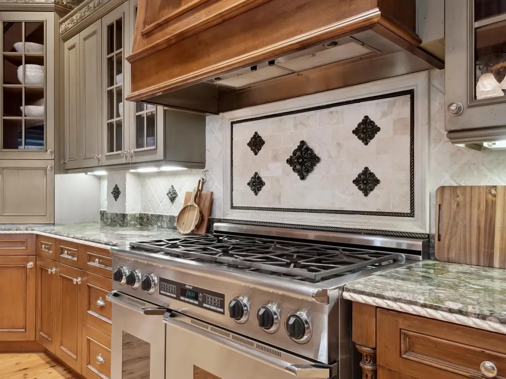 1423 & 1435 Hillview Drive Sarasota FL 34239