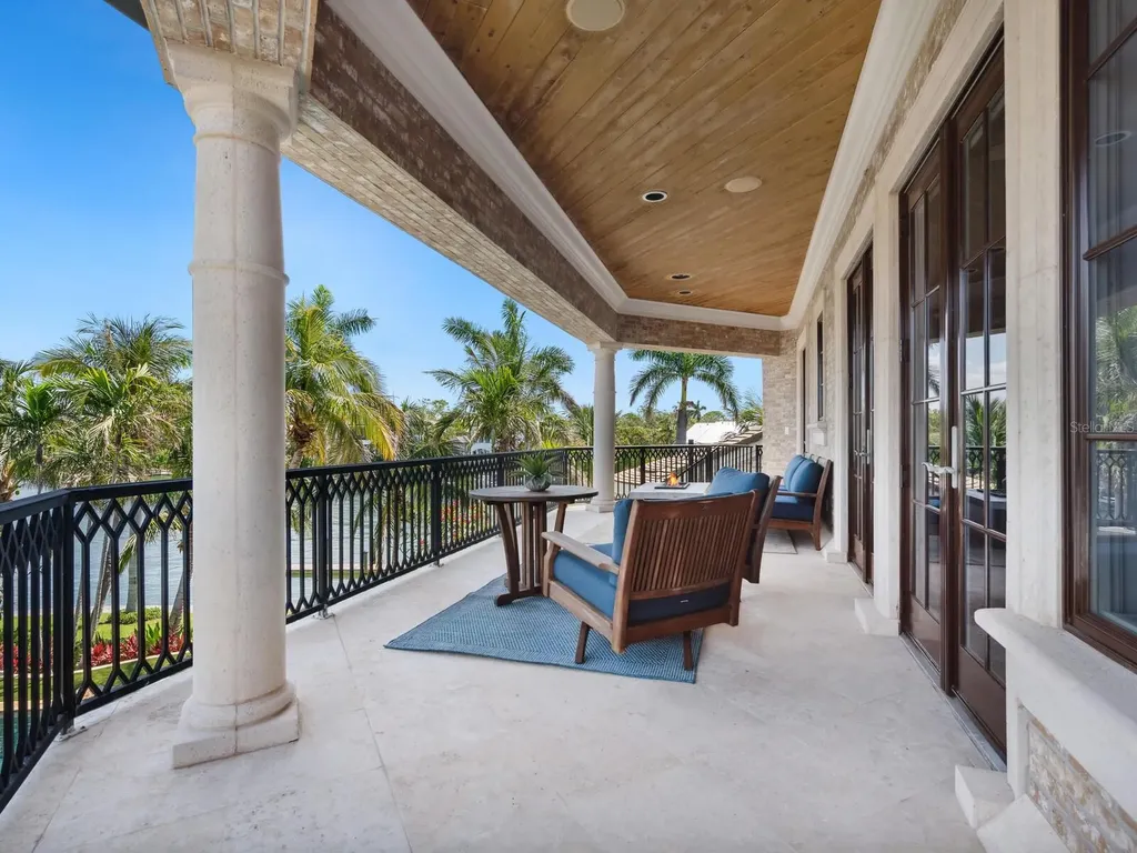 1423 & 1435 Hillview Drive Sarasota FL 34239