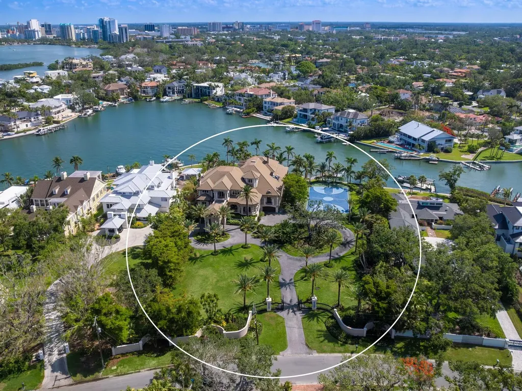 1423 & 1435 Hillview Drive Sarasota FL 34239