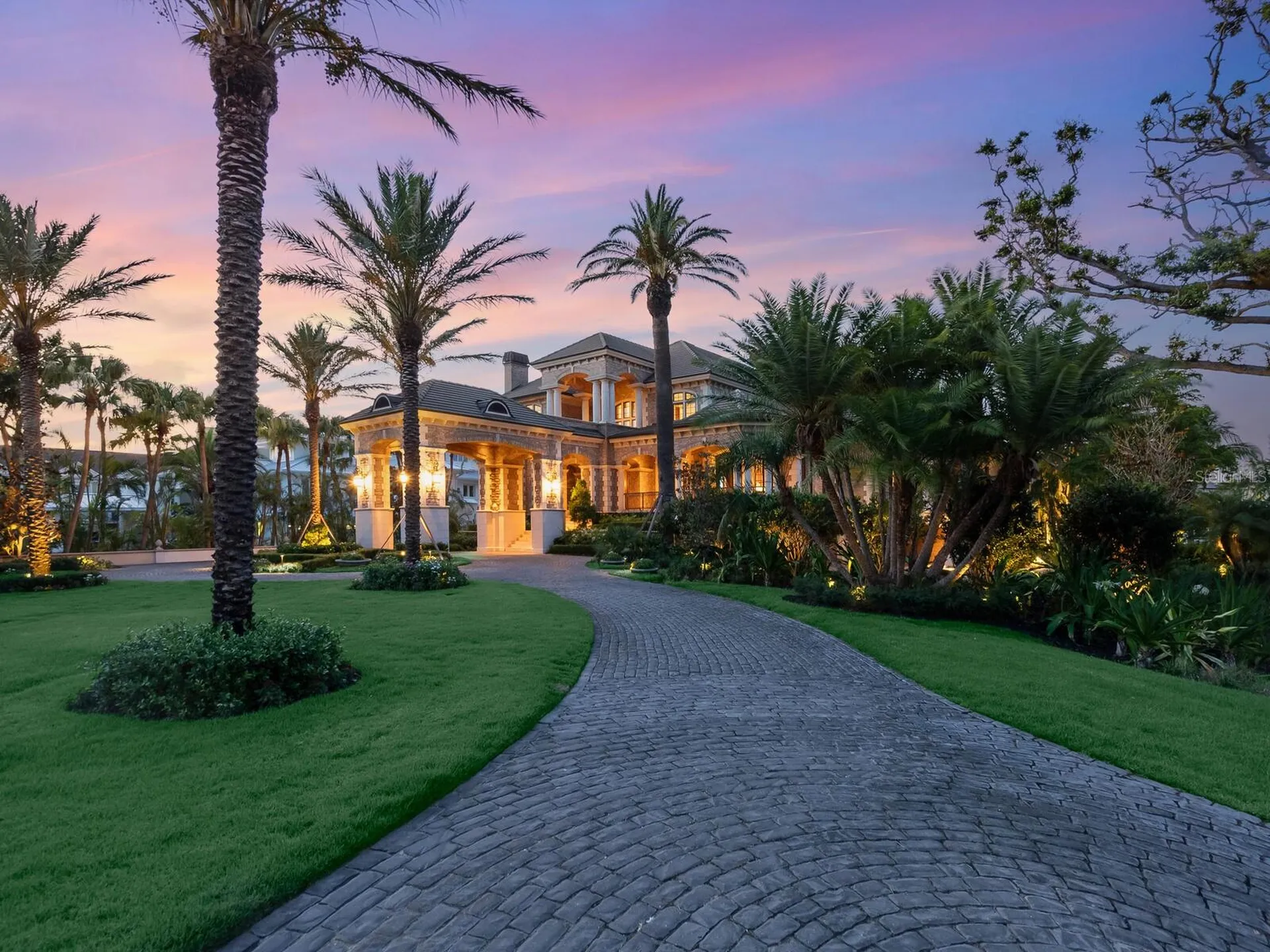 1423 & 1435 Hillview Drive Sarasota FL 34239