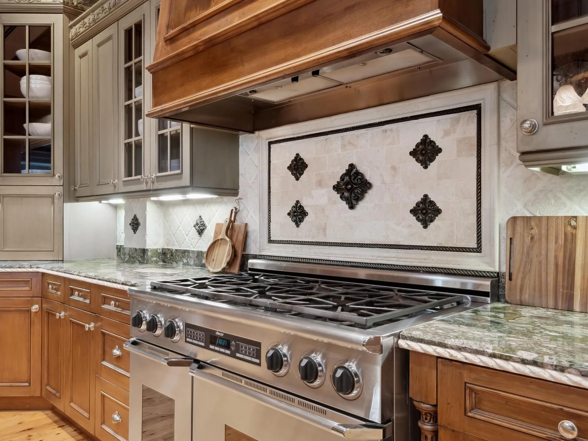 1423 & 1435 Hillview Drive Sarasota FL 34239