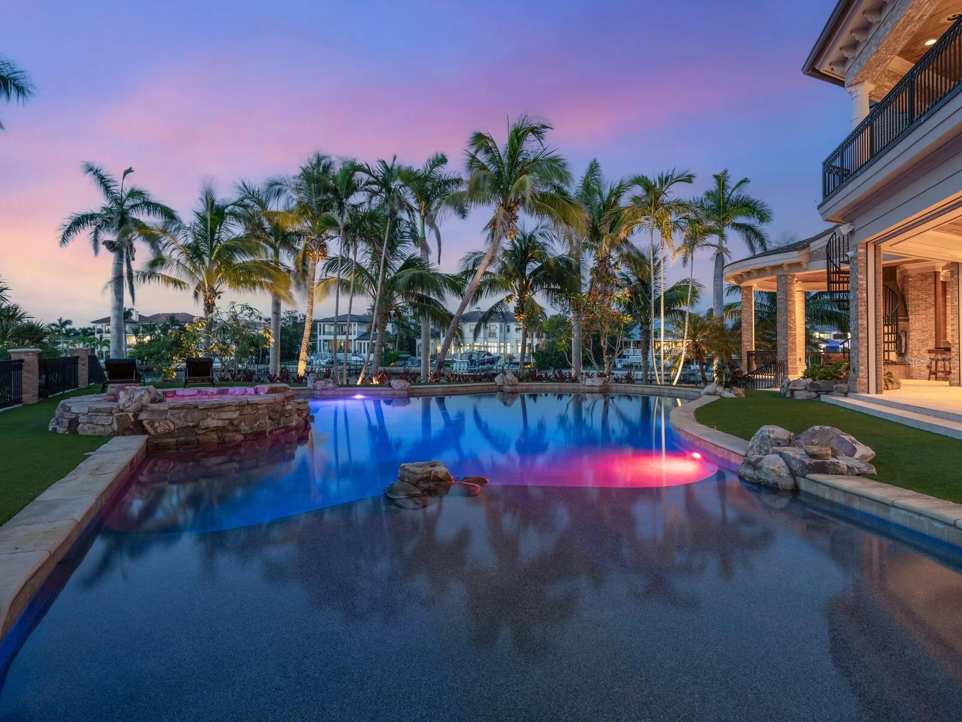 1423 & 1435 Hillview Drive Sarasota FL 34239