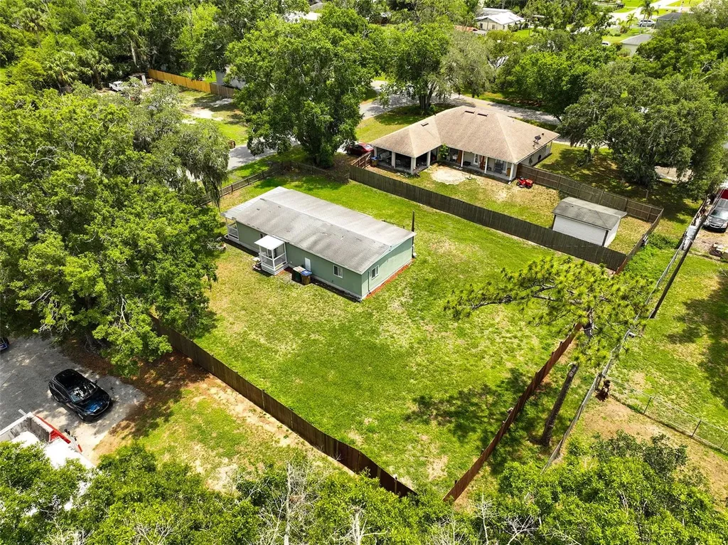 1614 Shepherd Lane Intercession City FL 33848