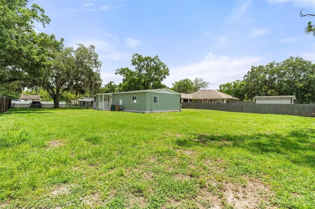 1614 Shepherd Lane Intercession City FL 33848