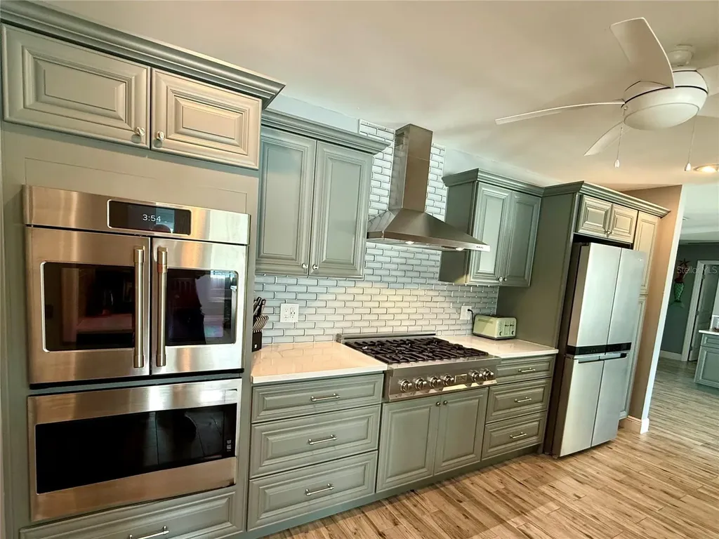 12300 4th Street E Treasure Island FL 33706