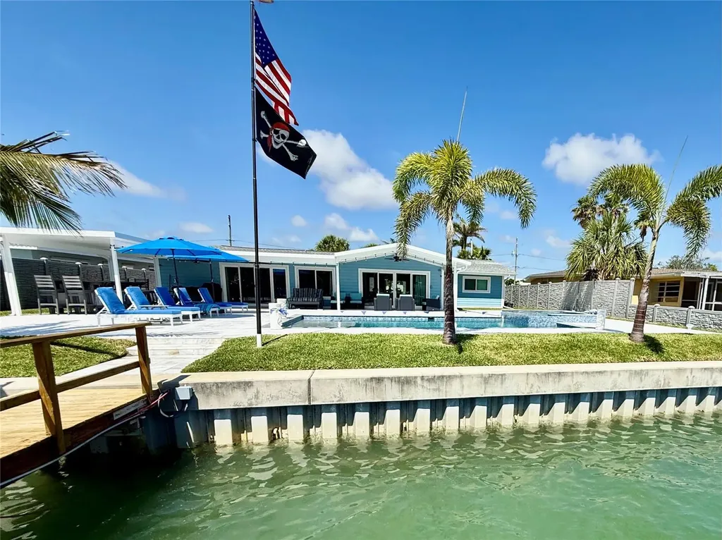 12300 4th Street E Treasure Island FL 33706