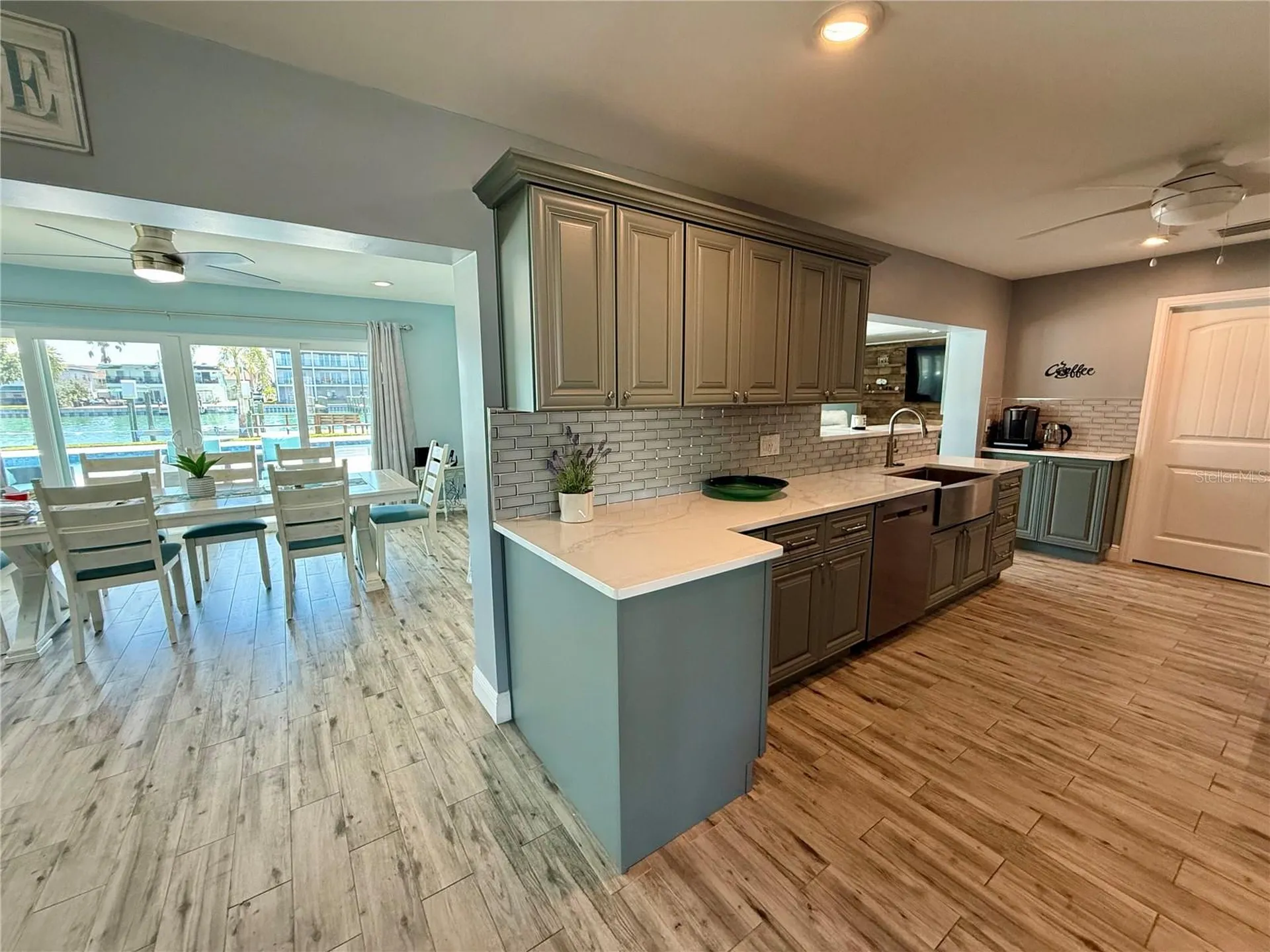12300 4th Street E Treasure Island FL 33706