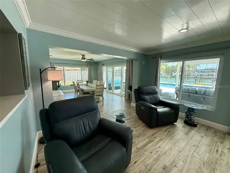 12300 4th Street E Treasure Island FL 33706