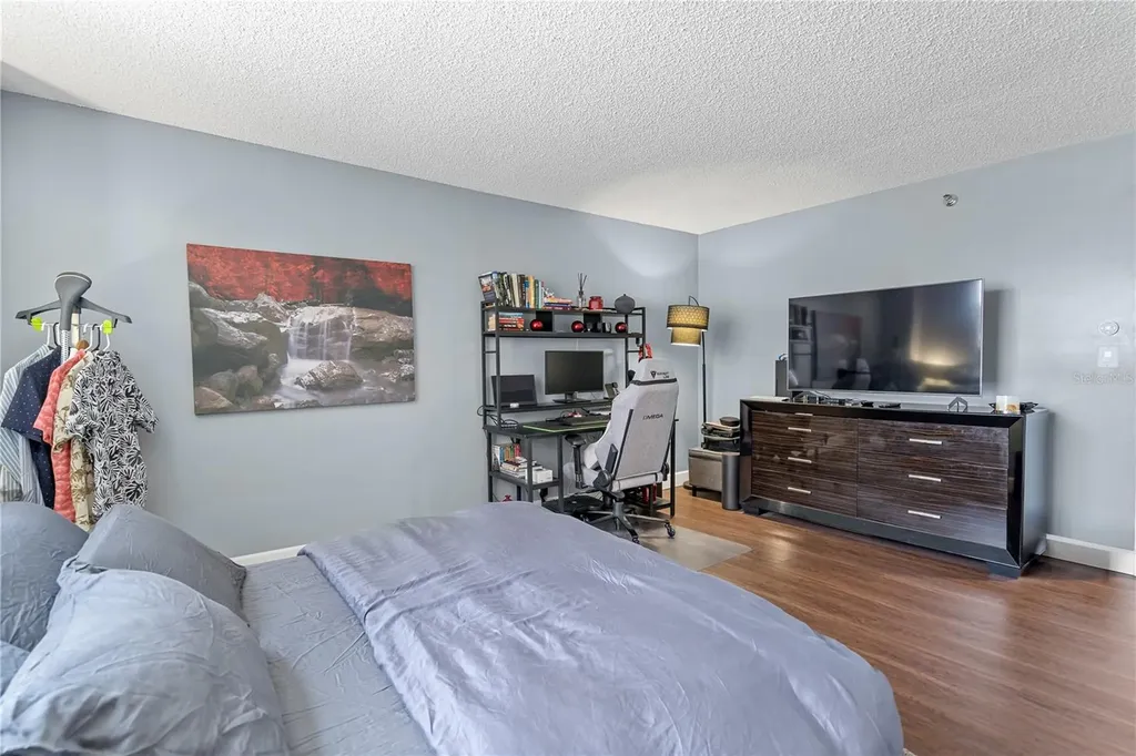 400 E Colonial Drive Orlando FL 32803