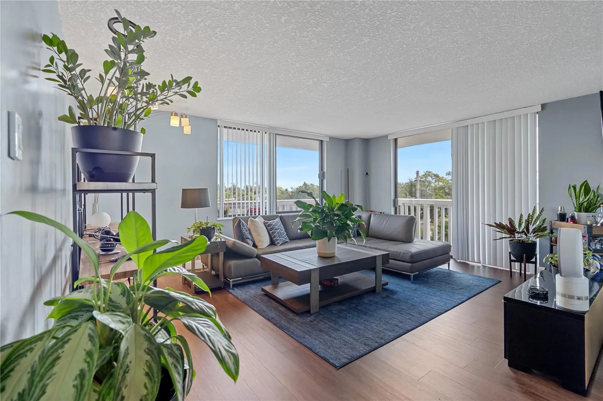 400 E Colonial Drive Orlando FL 32803