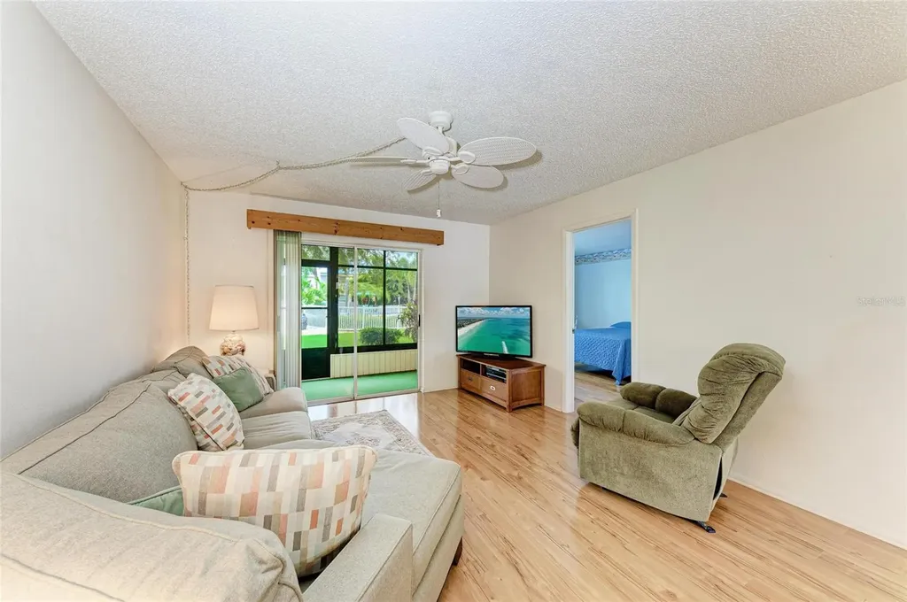 6030 7th Avenue W Bradenton FL 34209