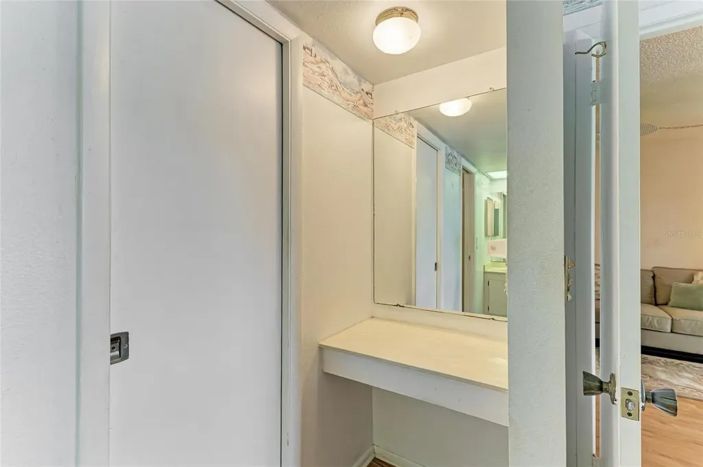 6030 7th Avenue W Bradenton FL 34209