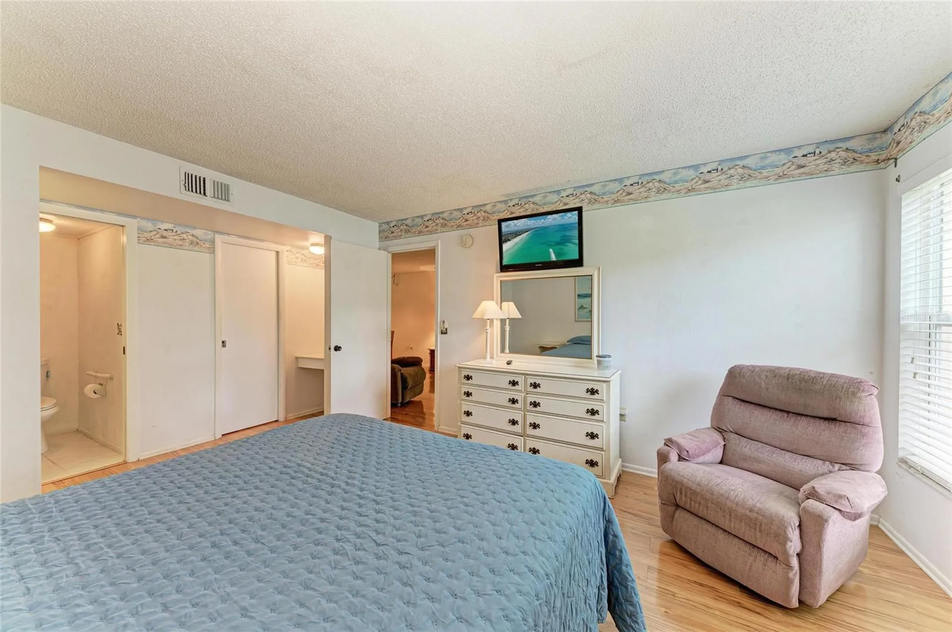 6030 7th Avenue W Bradenton FL 34209
