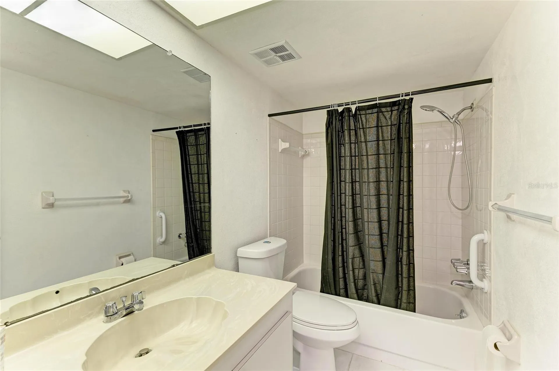 6030 7th Avenue W Bradenton FL 34209