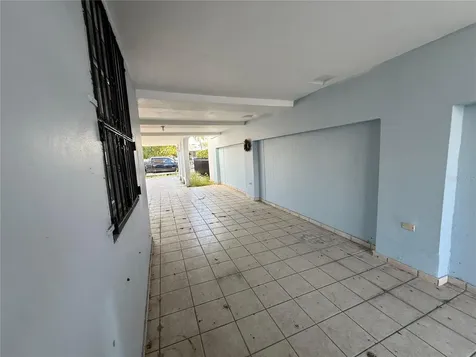 4487(N-11), Almeda Street, Punto Oro Ponce PR 00728